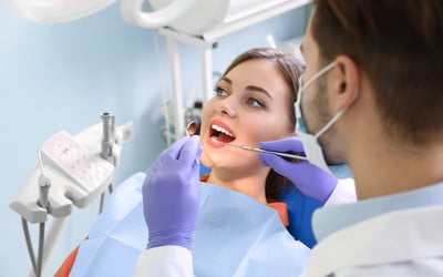 Bendigo dentist performing root canal treatment on female patient